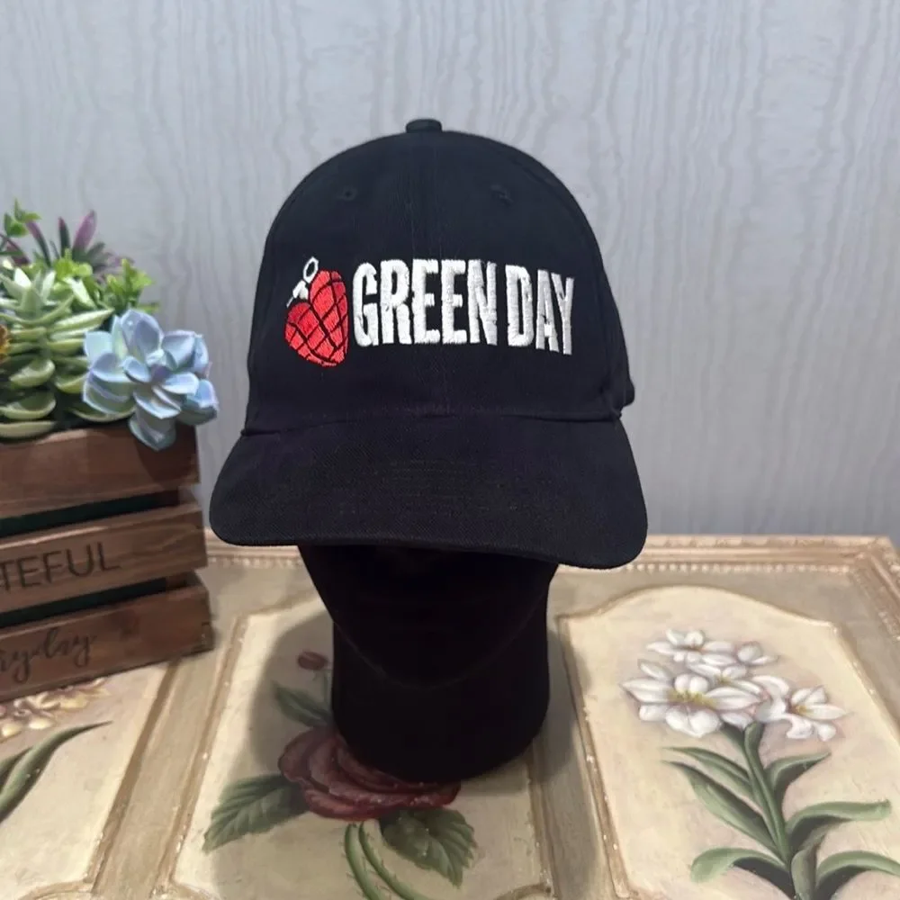 Anoma 2006 Y2K Green Day Fine Wale Corduroy Cotton Spandex Fitted Cap Black Red